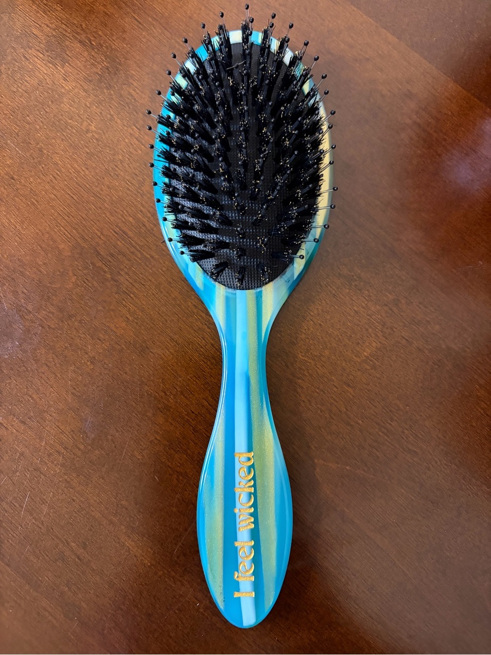 8 Other Reasons x Wicked I Feel Wicked Elphaba Hair Brush - Picture 3 of 14